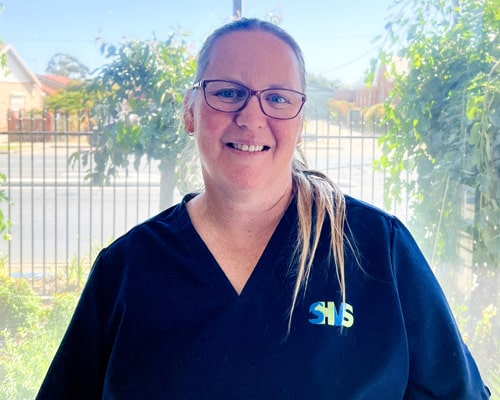 Leah-Veterinary-Nurse