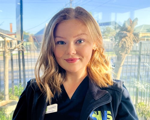 Lauren-Veterinary-Nurse